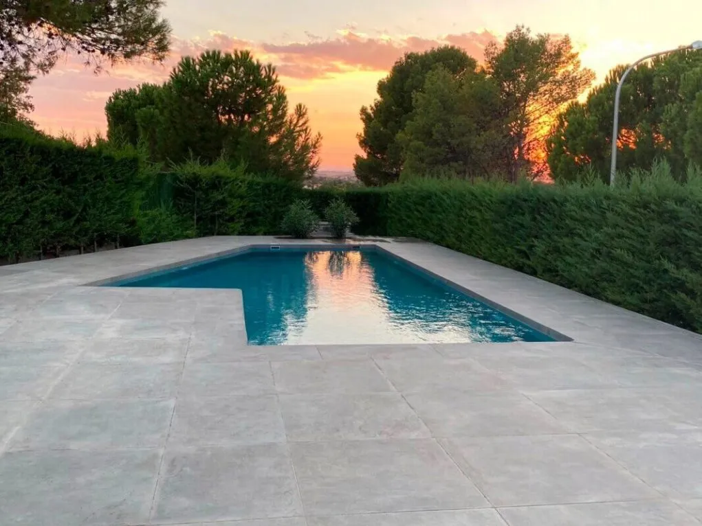 piscina-corralo piscina-corralo